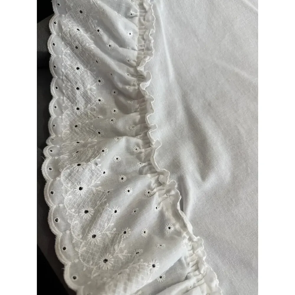 Round White Eyelet Ruffle Tablecloth Cottagecore Farmhouse 69 Inch